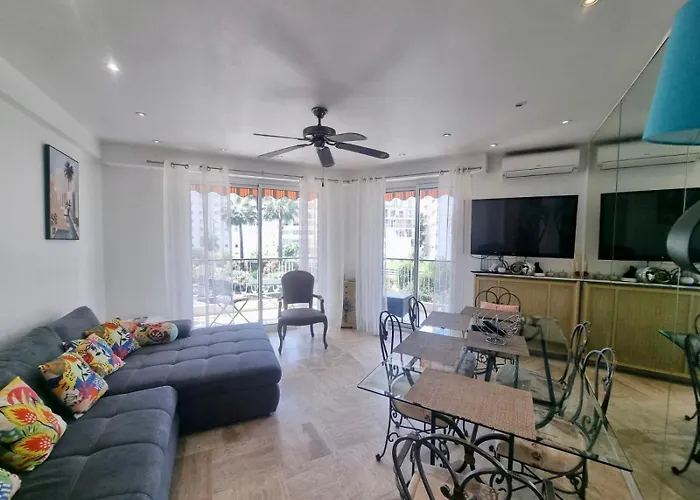 Velasquez Martinez *