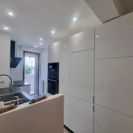 Apartment Velasquez Martinez Cannes